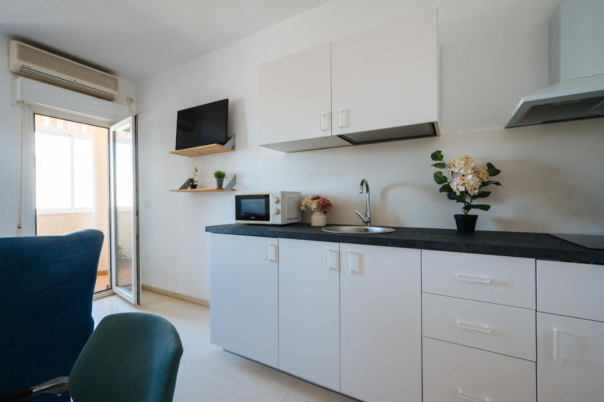 Piso Familiar Virgen Del Rocio Apartamento Sevilha Exterior foto