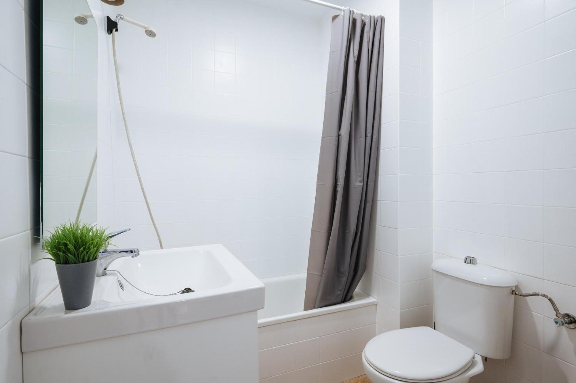 Piso Familiar Virgen Del Rocio Apartamento Sevilha Exterior foto